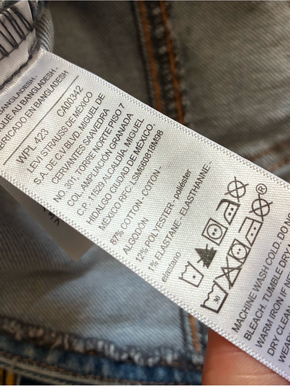 Levi's Blue Denim Vest with Contrast Stitching - Picture 7 of 7